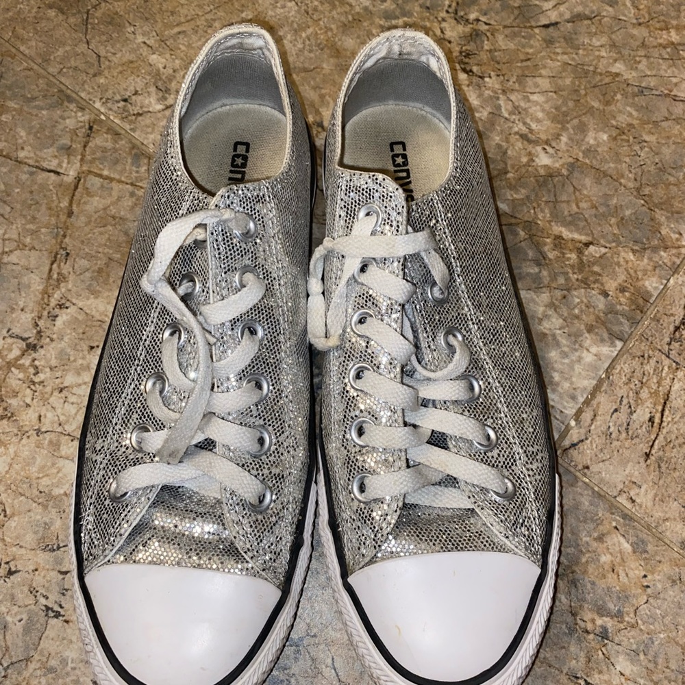 Silver converse